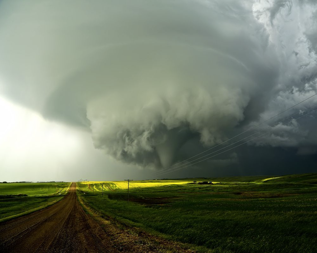 Piękne i niebezpieczne - tornada