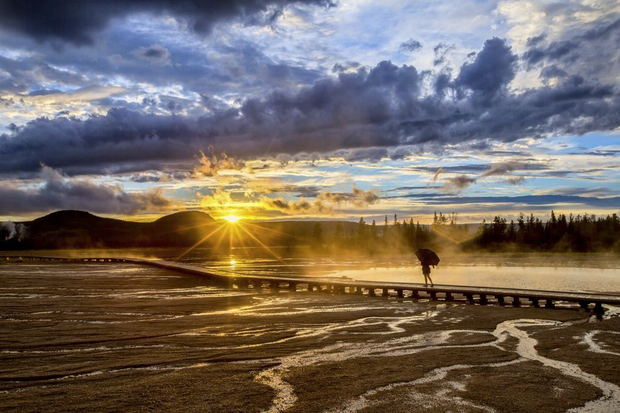 Yellowstone o zachódzue słońca