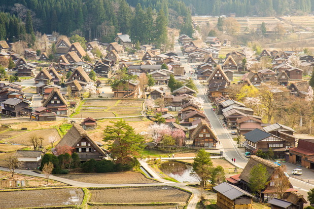 20. Shirakawa-gō, Japonia