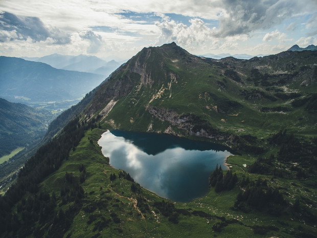 Hipnotyzujące piękno europejskiej natury w obiektywie młodego fotografa
