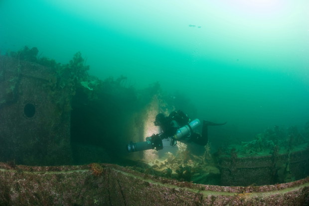 Zobacz zatopiony ORP Grom. Wyprawa polskich nurków bada wrak niszczyciela z 1937 roku