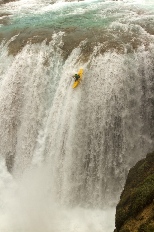 „Chasing Niagara” to nie tylko porywający dokument o przygodzie życia. To także piękna opowieść o odpowiedzialności i sile prawdziwej przyjaźni