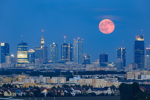 10 najbardziej imponujących widoków z wieżowców Warszawy
