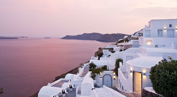 8. Canaves Oia Hotel, Grecja
