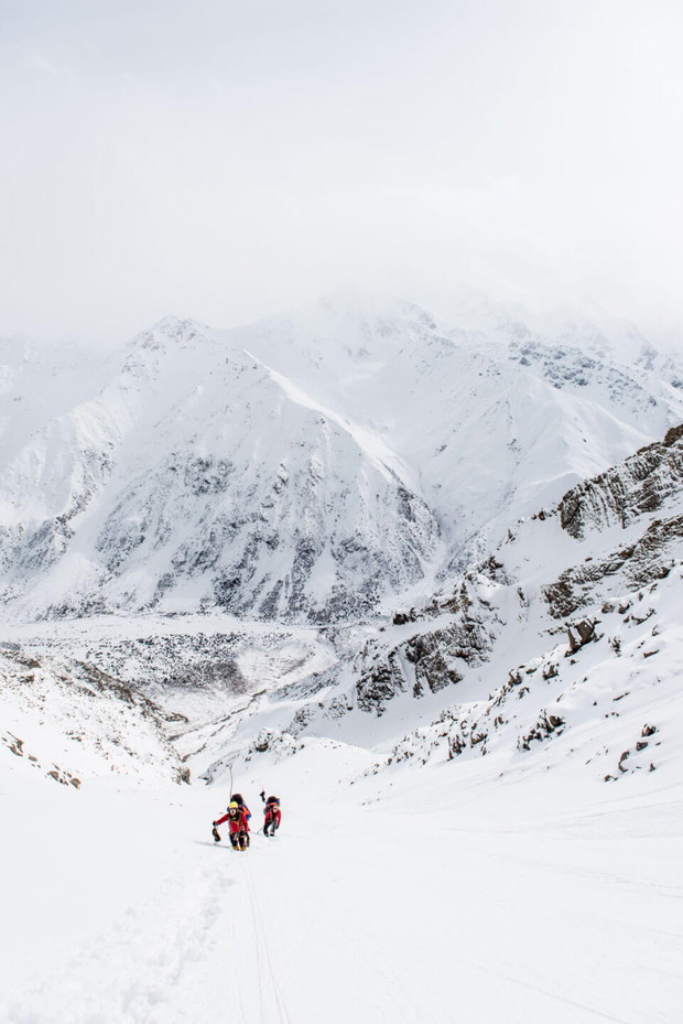Before it is gone. Polacy chcą przejść zamarzniętą himalajską rzekę Zanskar