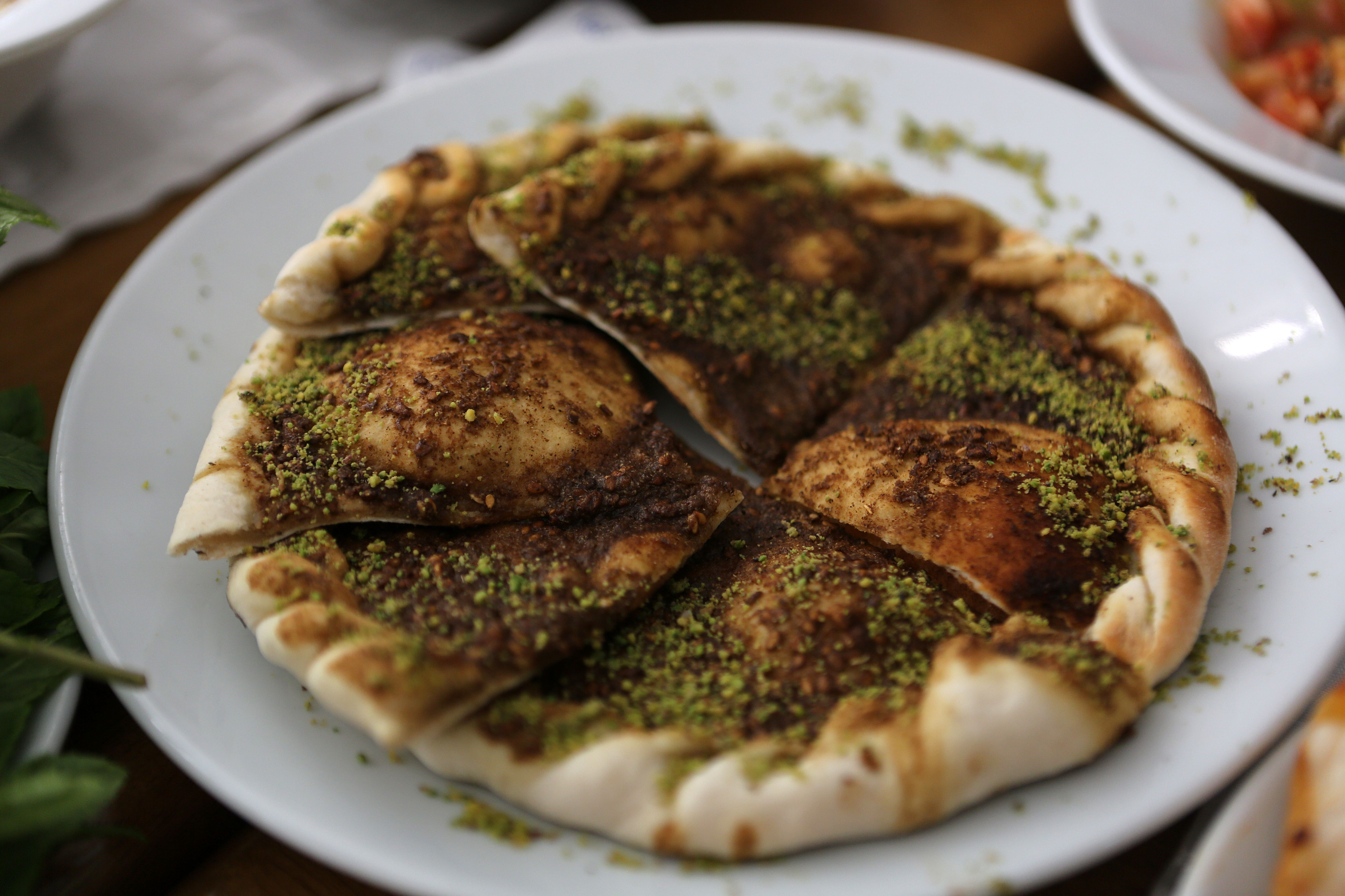 Sambousek zatar