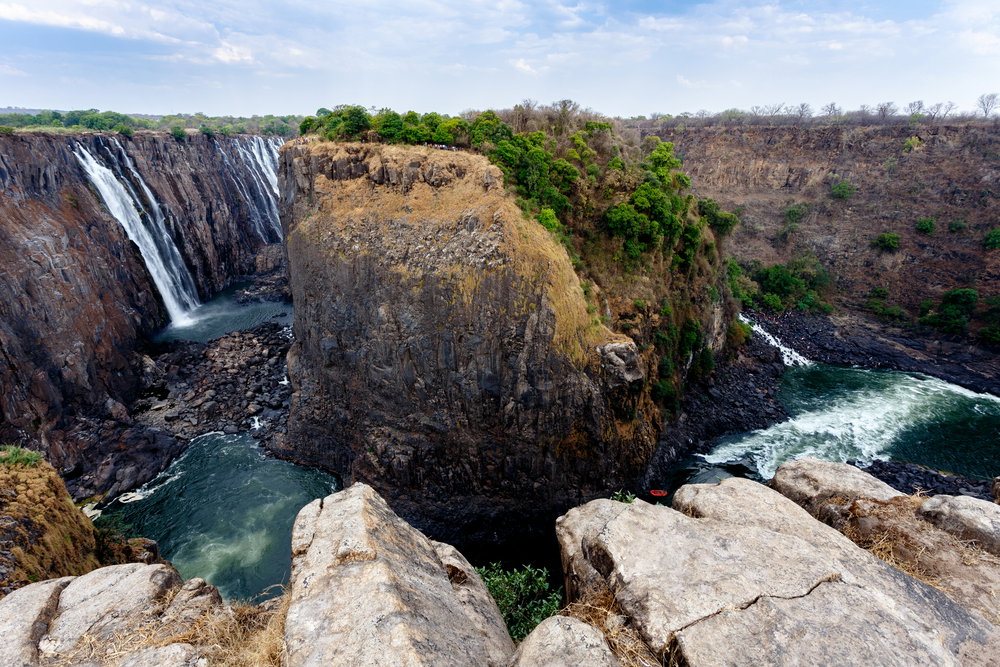 1. Wodospady Wiktorii w Zimbabwe i Zambii
