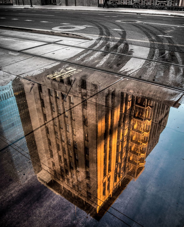 „Budynek w kałuży”, Barry Tweed - Rycroft, Wielka Brytania (Kategoria Otwarta, Architektura)
