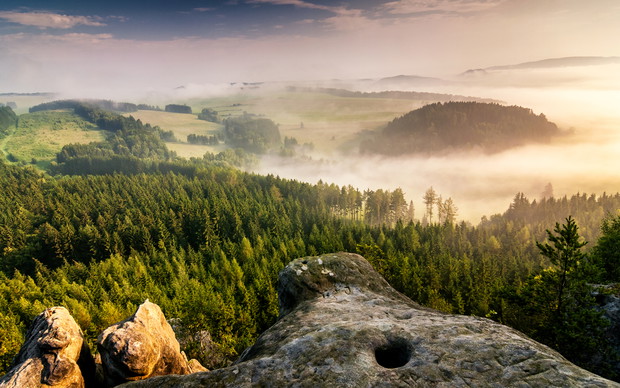 Czechy na weekend: Skalne Miasta