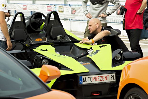 Autoprezent