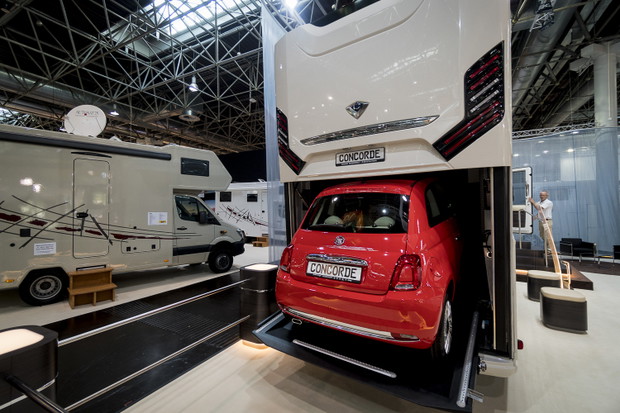 Targi Caravan Salon
