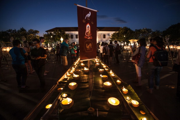 Loy Krathong - święto obchodzone podczas pełni księżyca w Chiang Mai