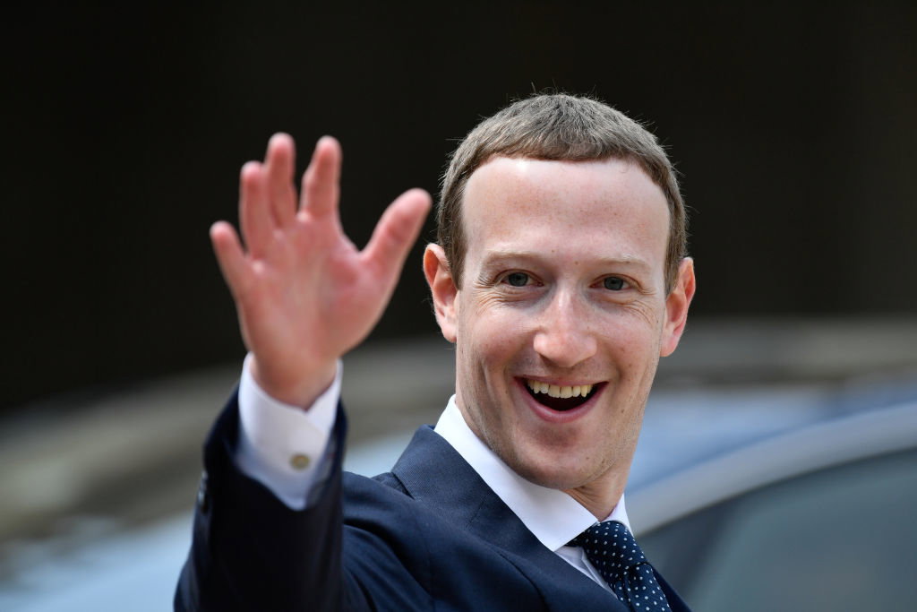 Facebook: Wystarczy 10 like'ów by wiedział o tobie więcej niż kolega, po 150 - więcej niż rodzina