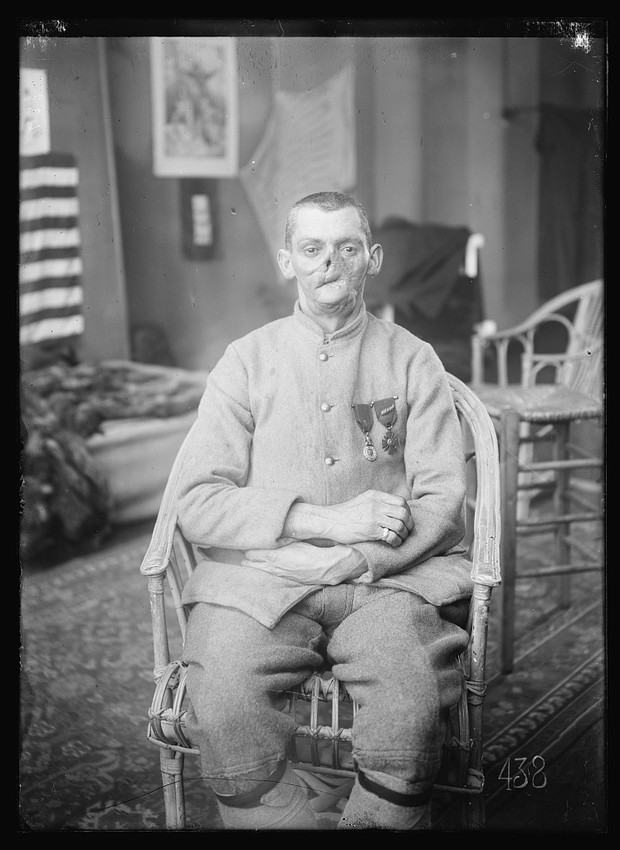 Maski Anne Colemann Ladd