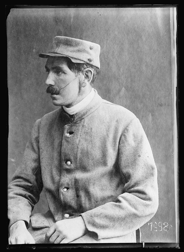 Maski Anne Colemann Ladd