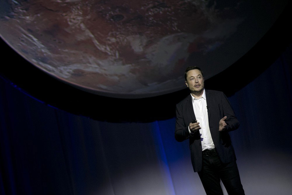 Sterowanie za pomocą myśli. Elon Musk odsłania szczegóły Neuralink