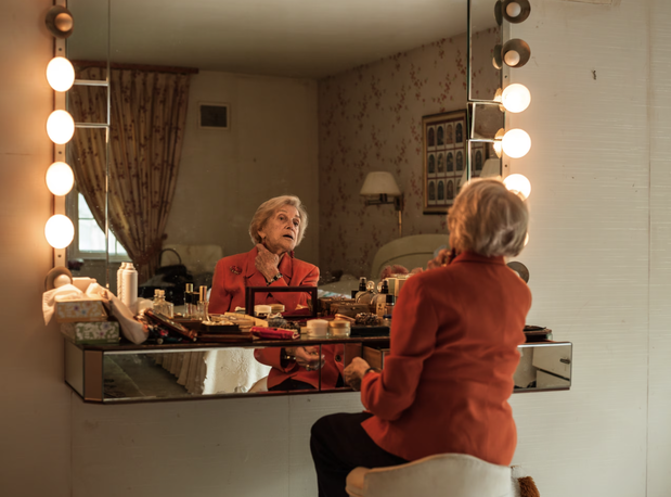 Lilly Port, 99 lat