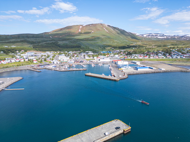 Miasto Husavik w północnej Islandii