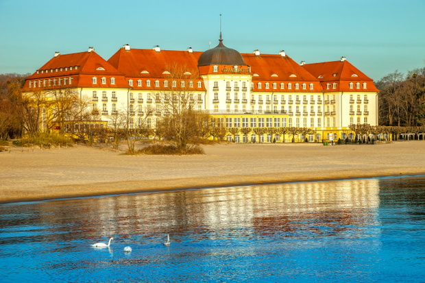 Grand Hotel zimą wiosną