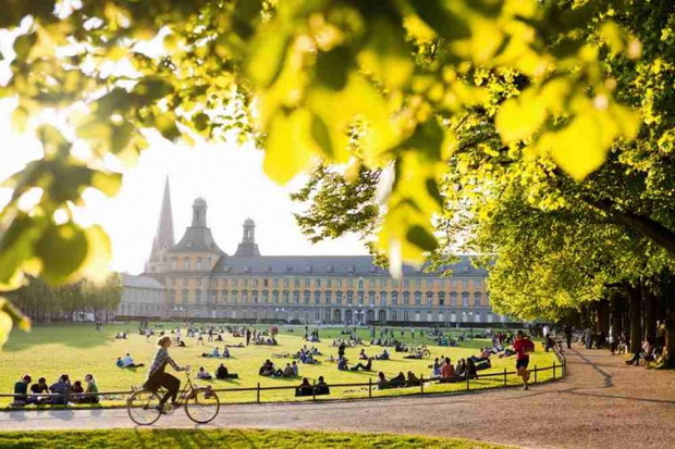 Hofgarten w Bonn