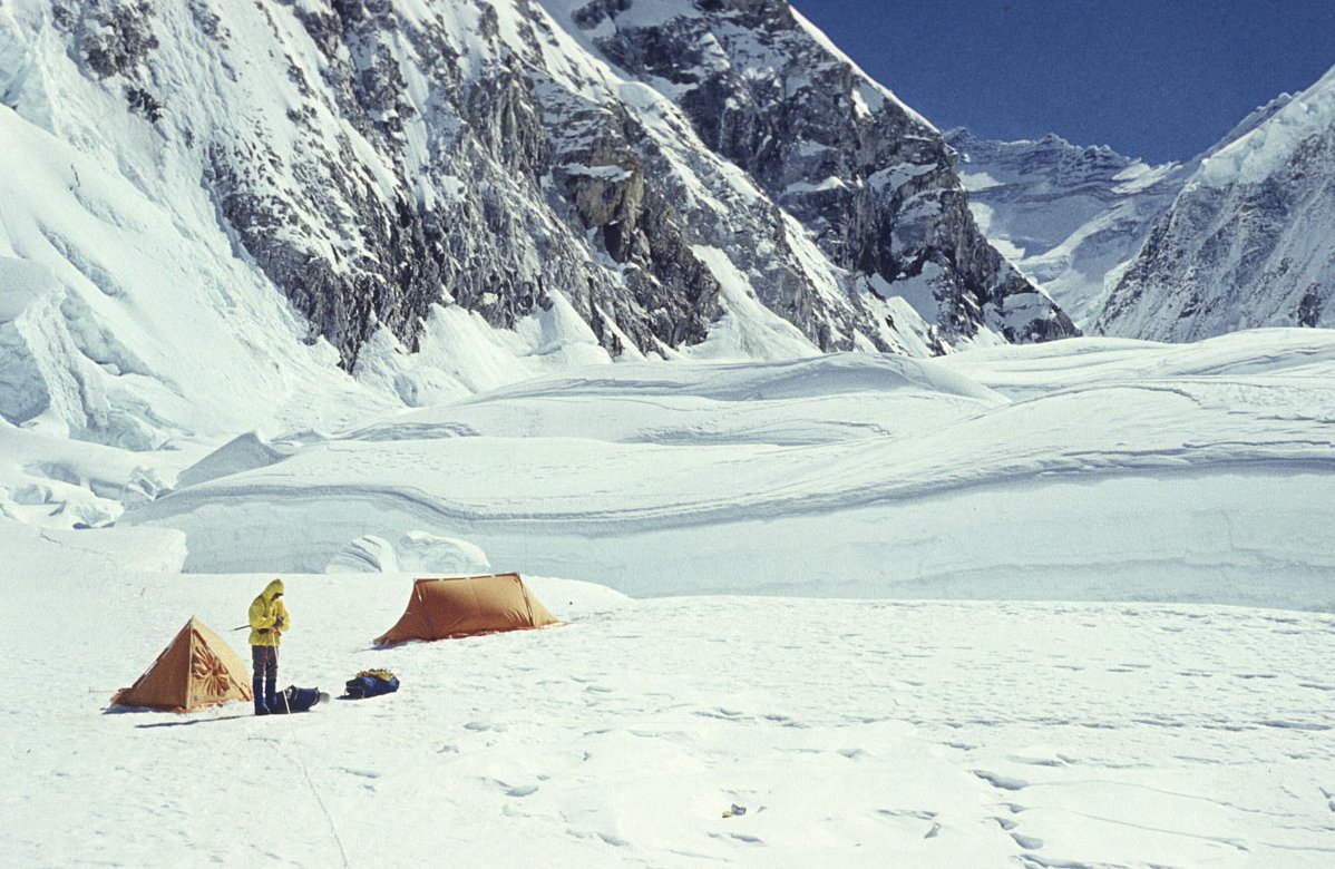 Mija 40 lat od pierwszego zimowego wejścia na Mount Everest (fot. Fundacja Himalaizmu Polskiego im. Andrzeja Zawady)