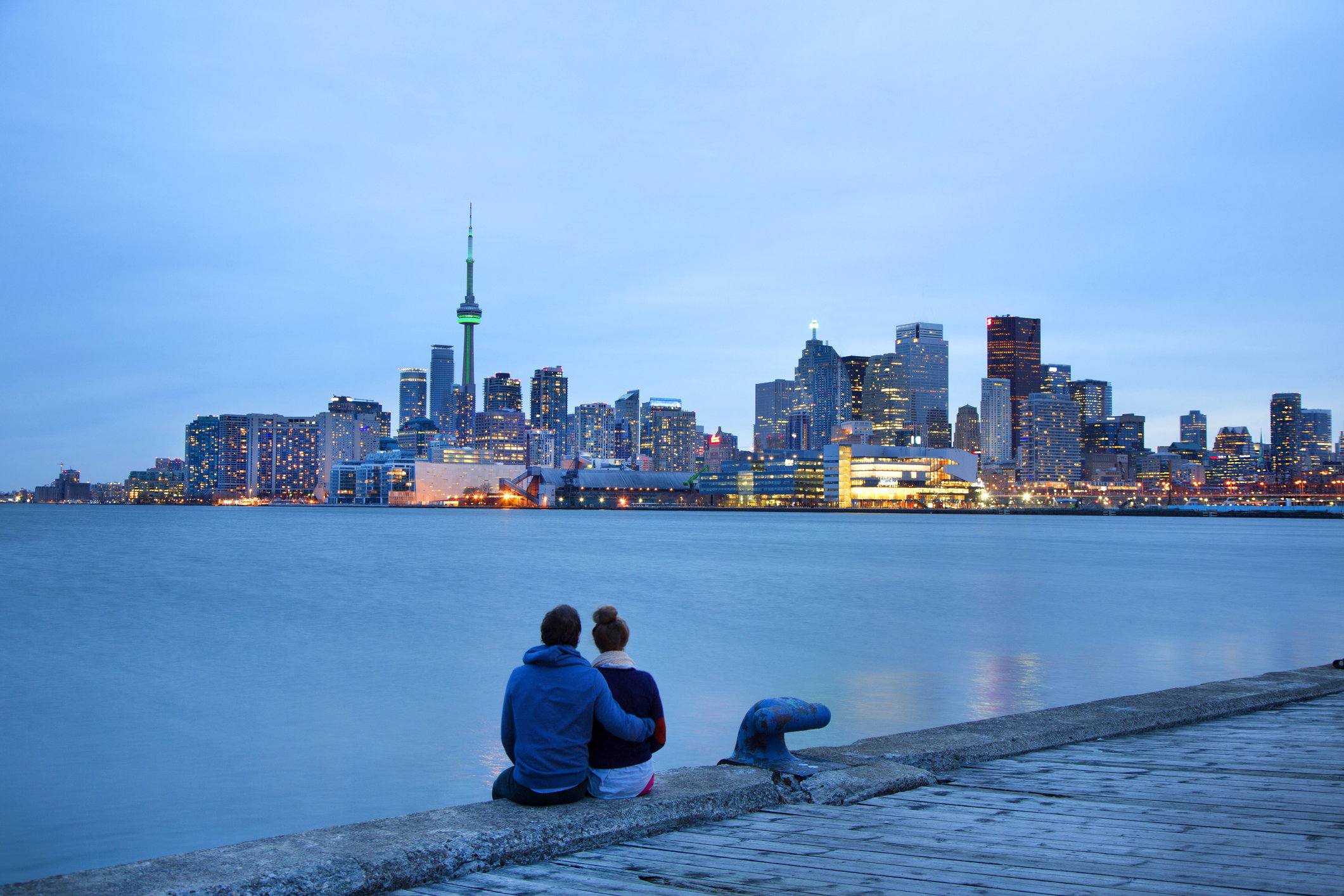 Toronto – ciekawostki, atrakcje i informacje praktyczne. Co warto zobaczyć, będąc tu pierwszy raz?