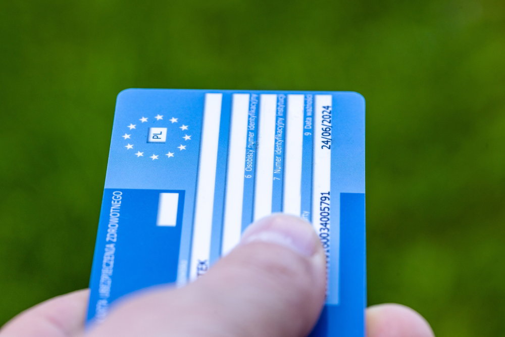 Karta EKUZ – co to jest i na jakich zasadach działa?