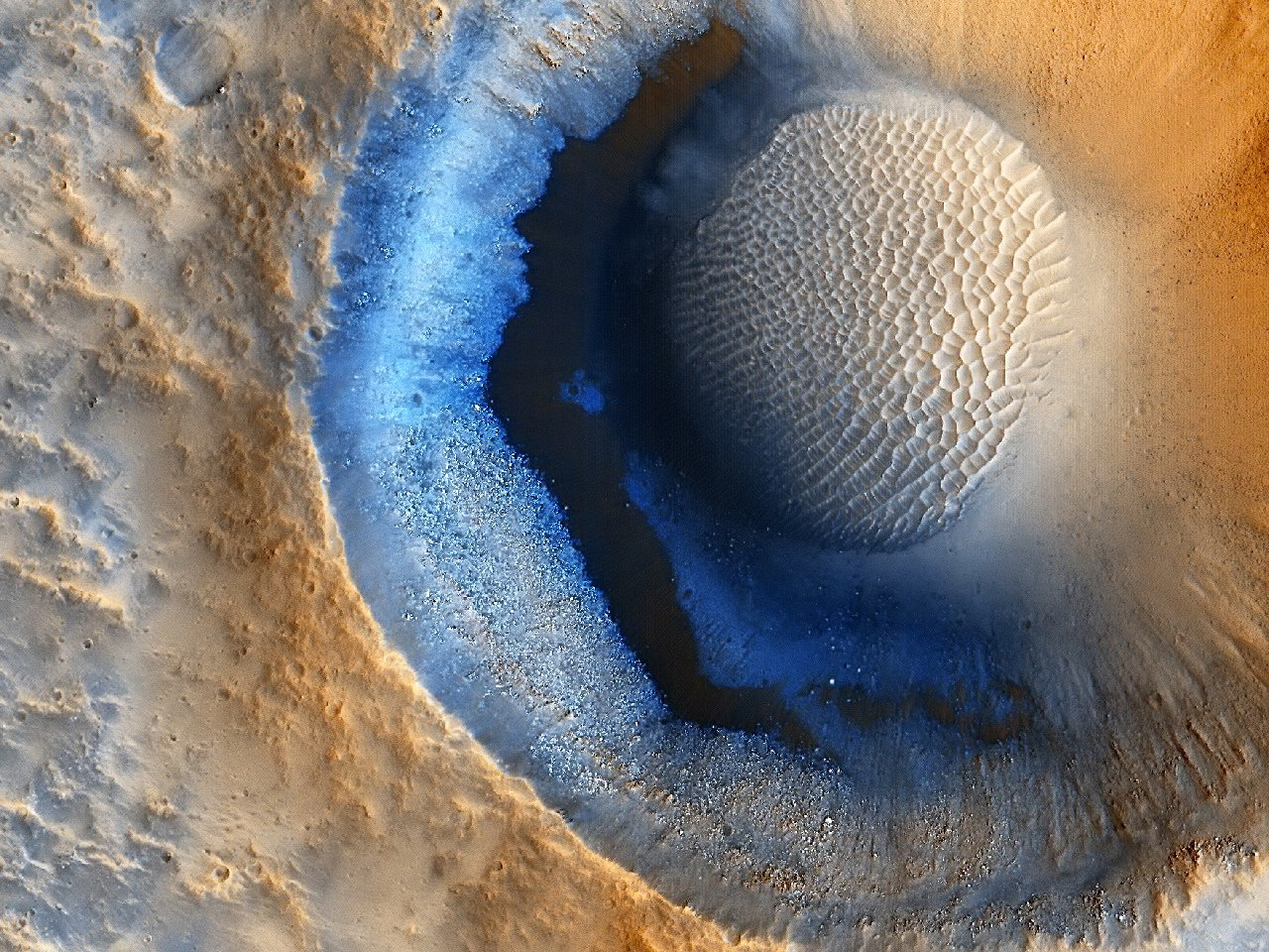 fot. NASA/JPL/UArizona