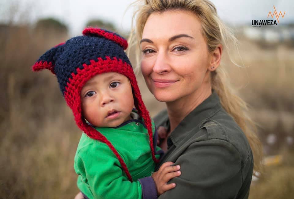Martyna Wojciechowska jest założycielką Fundacji UNAWEZA (fot. Facebook/UNAWEZA)