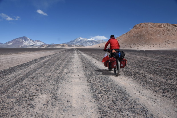 Kross The Record: Marcin Korzonek wjechał rowerem na 5900 m n.p.m. w Chile