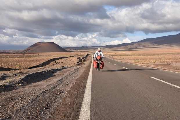 Kross The Record: Marcin Korzonek wjechał rowerem na 5900 m n.p.m. w Chile