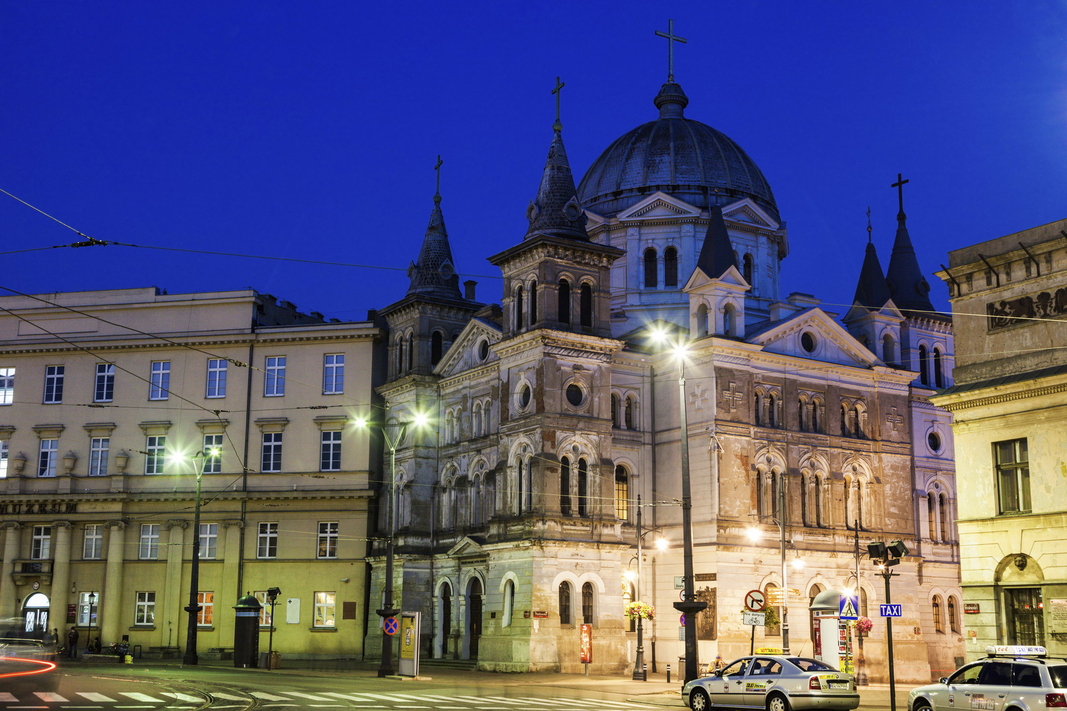 Kościół Zesłania Ducha Świętego na Placu Wolności w Łodzi