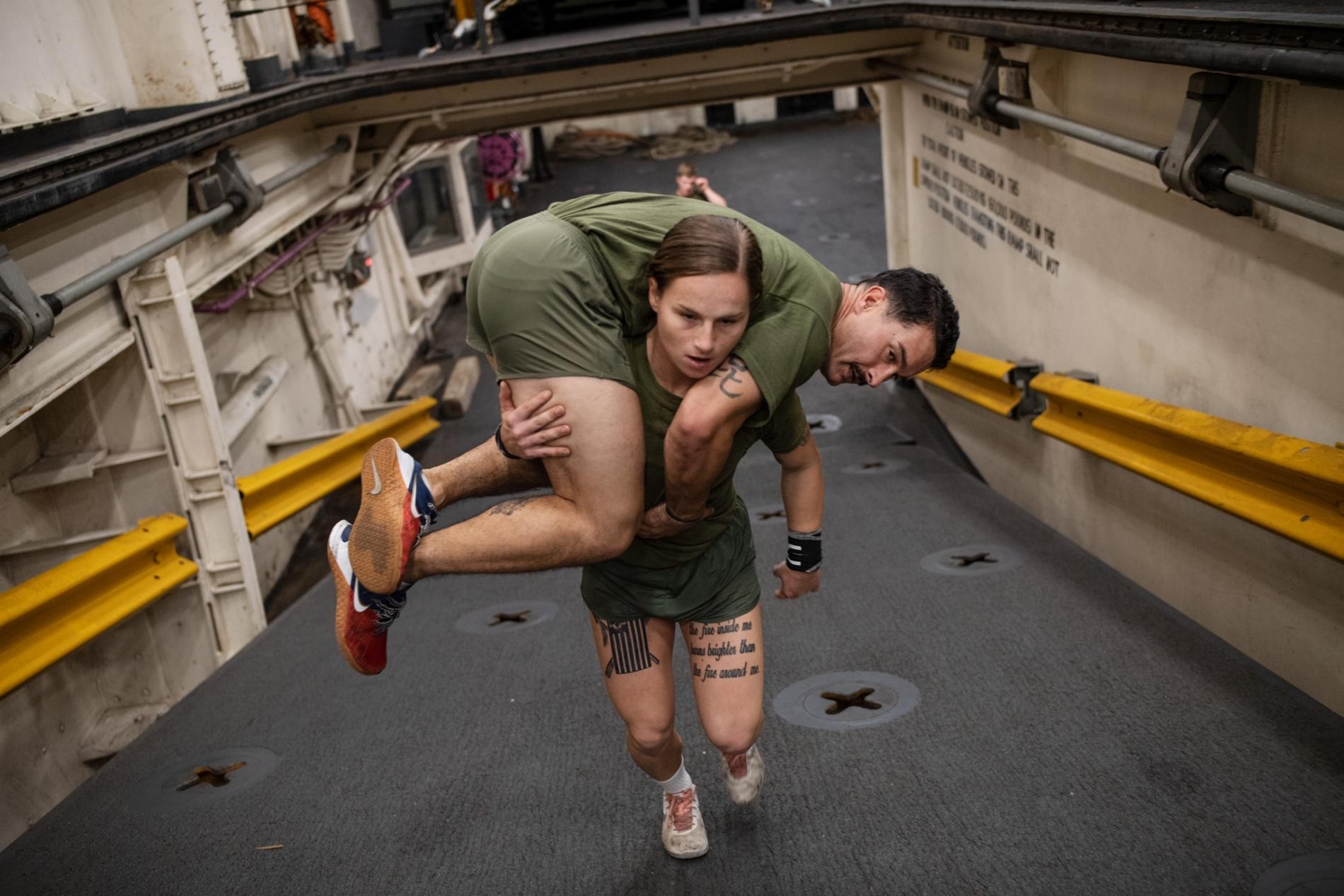 PHOTOGRAPHS BY LYNSEY ADDARIO