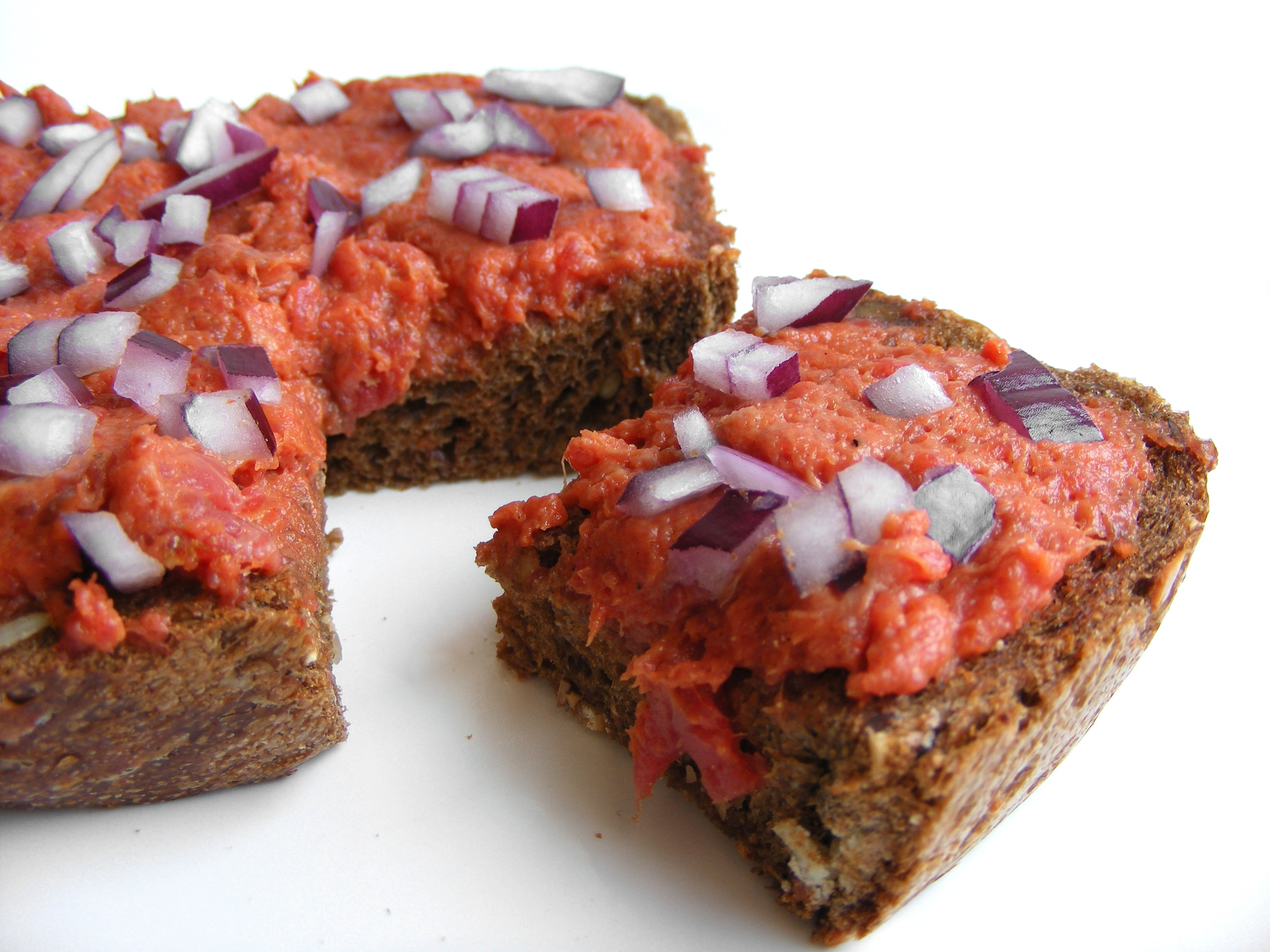Cannibal sandwich