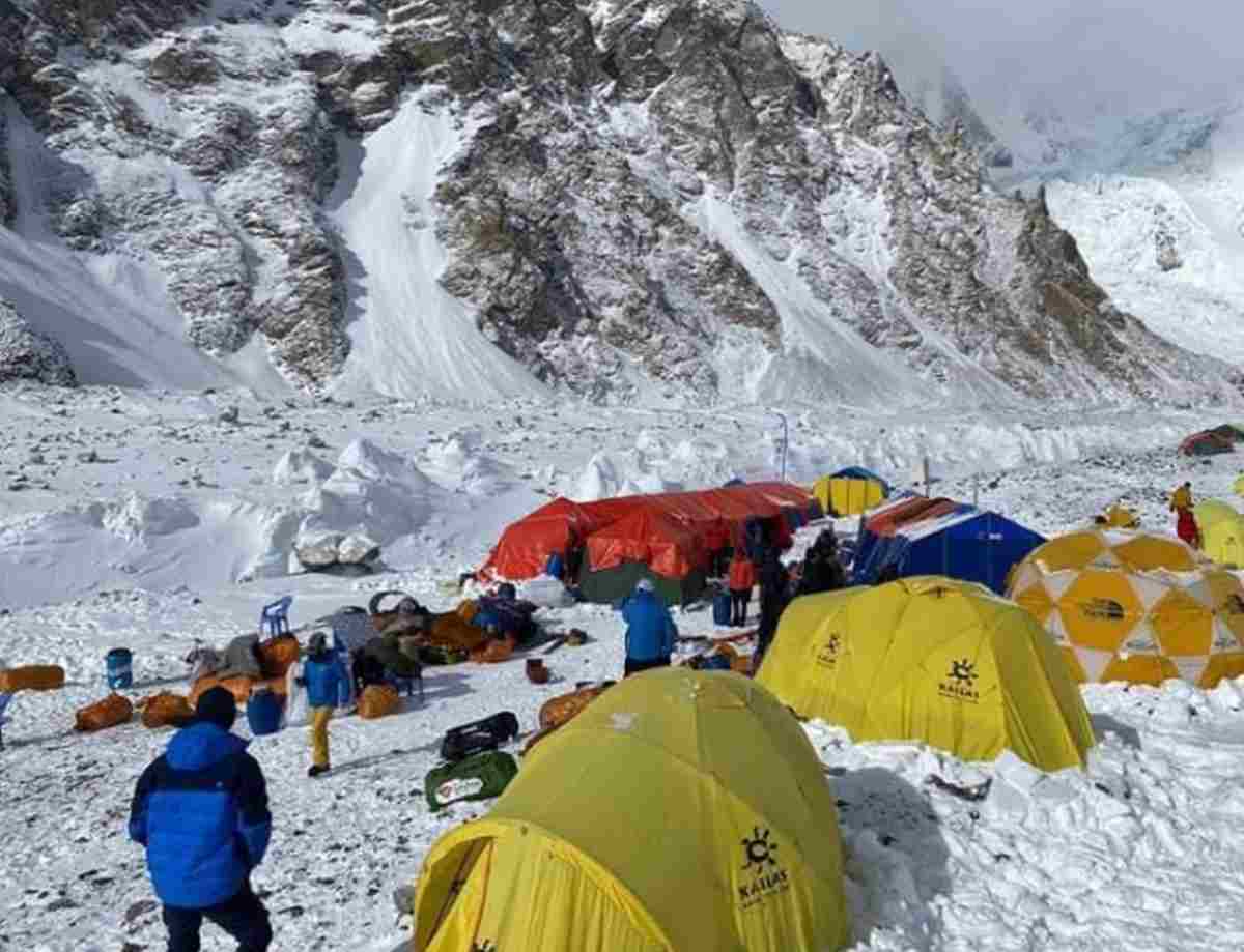 Polacy pod K2