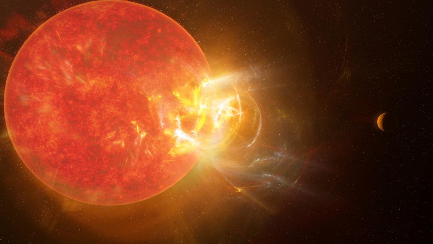 W ciągu kilku sekund powierzchnia Proximy Centauri stała się 14 000 razy jaśniejsza (fot. NRAO/S. Dagnello)