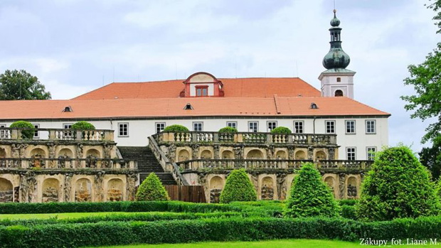 20d02db609c32f95dcddcc861406b00c57a5eb51-6183605