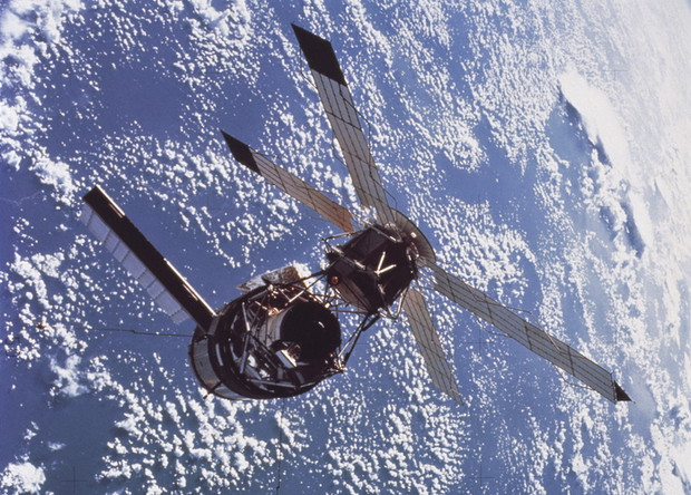 Satelita