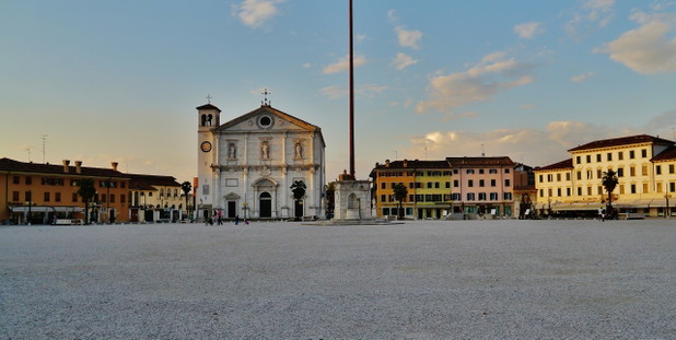 Palmanova