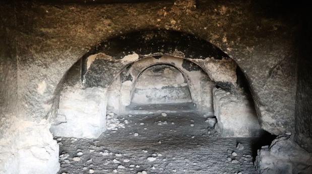 grobowce-w-turcji1-60f6562