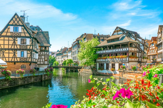 petite-france-e6c1085
