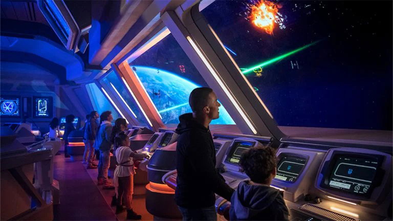 Disney otwiera hotel w stylu Gwiezdnych Wojen. Fani sagi nie są zachwyceni (fot. Disney Parks)