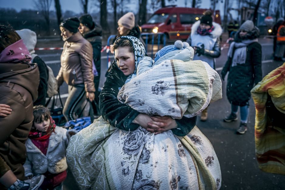 Branża turystyczna pomaga uchodźcom. Darmowe noclegi i przejazdy to nie wszystko