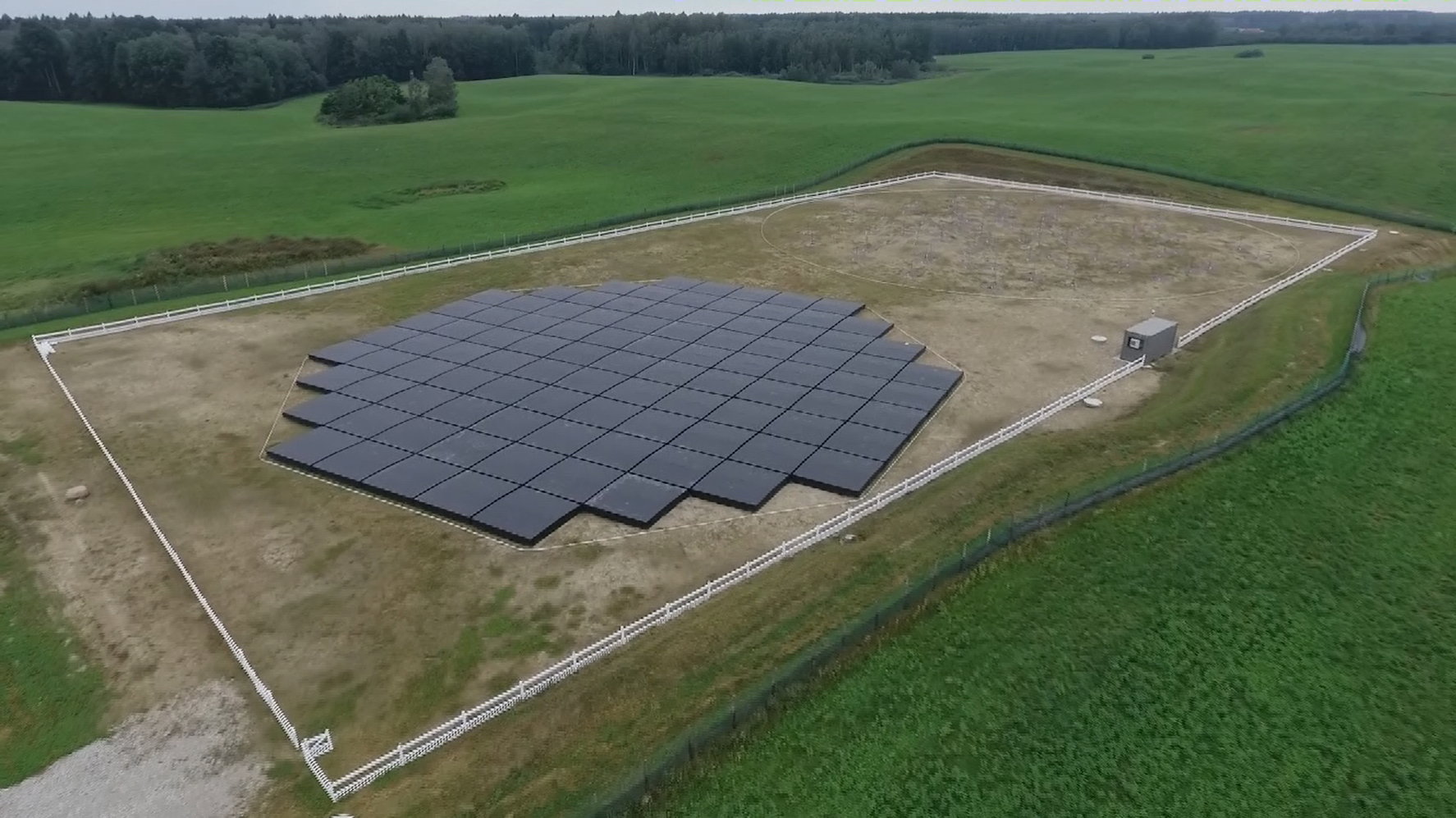 Poznajcie radioteleskop, który sięga do początków czasu. Anteny LOFAR znajdują się także w Polsce (fot. LOFAR)