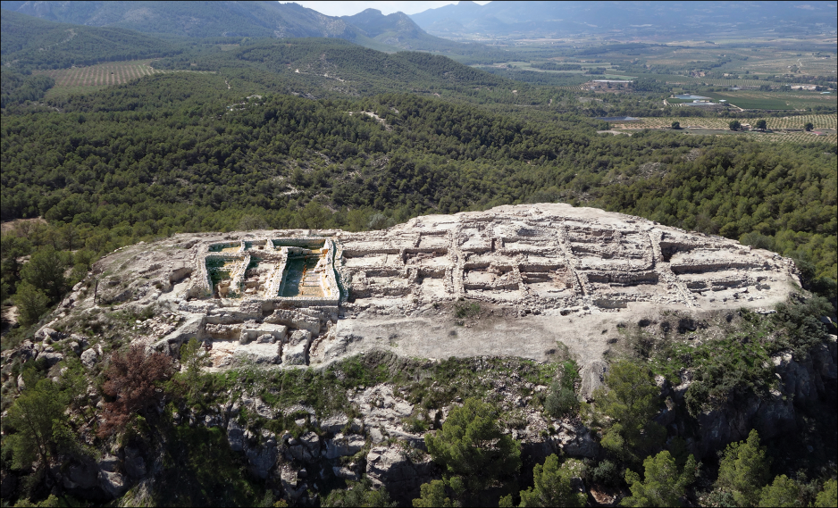 Miejsce wykopalisk, gdzie znaleziono grób królewskiej pary / (figure courtesy of the Arqueoecologia Social Mediterrània Research Group, Universitat )
