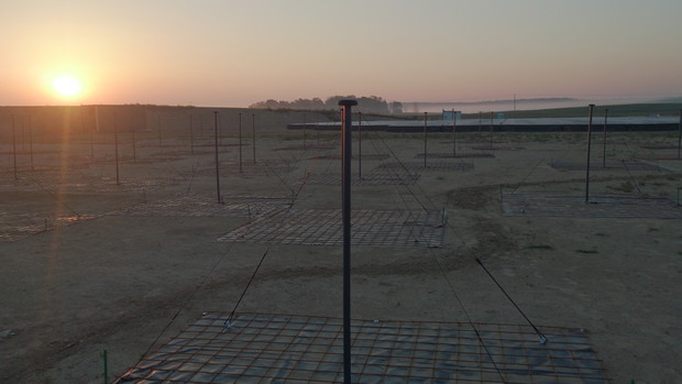 Poznajcie radioteleskop, który sięga do początków czasu. Anteny LOFAR znajdują się także w Polsce (fot. LOFAR)