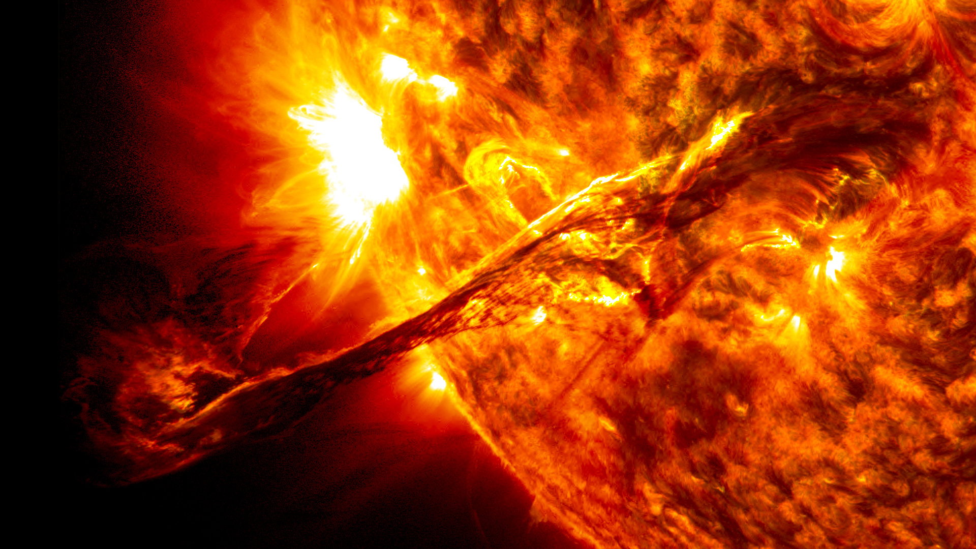 Słońce: narodziny i śmierć naszej najbliższej gwiazdy. Co się stanie ze Słońcem w przyszłości? (Fot. NASA's Goddard Space Flight Center)