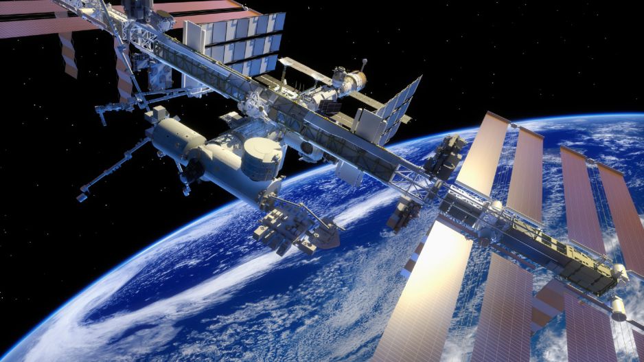 Astronauci z ISS przetestują nową toaletę, zanim trafi ona do statków nowej generacji (fot. Getty Images)