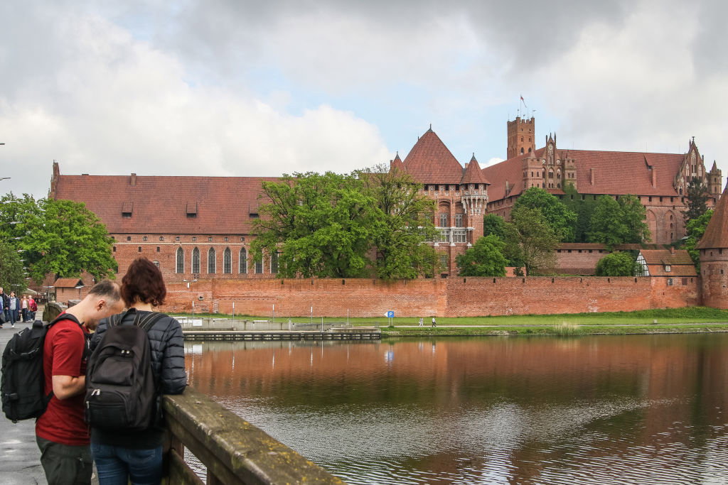 Zamek w Malborku: opis, zwiedzanie, bilety i dojazd, historia obiektu (fot. Michal Fludra/NurPhoto via Getty Images)