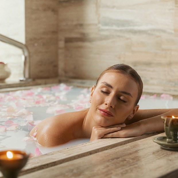 50% zniżki na masaż w Taj Exotica